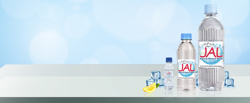 7 Ways Drinking Water Contributes To Glowing Skin